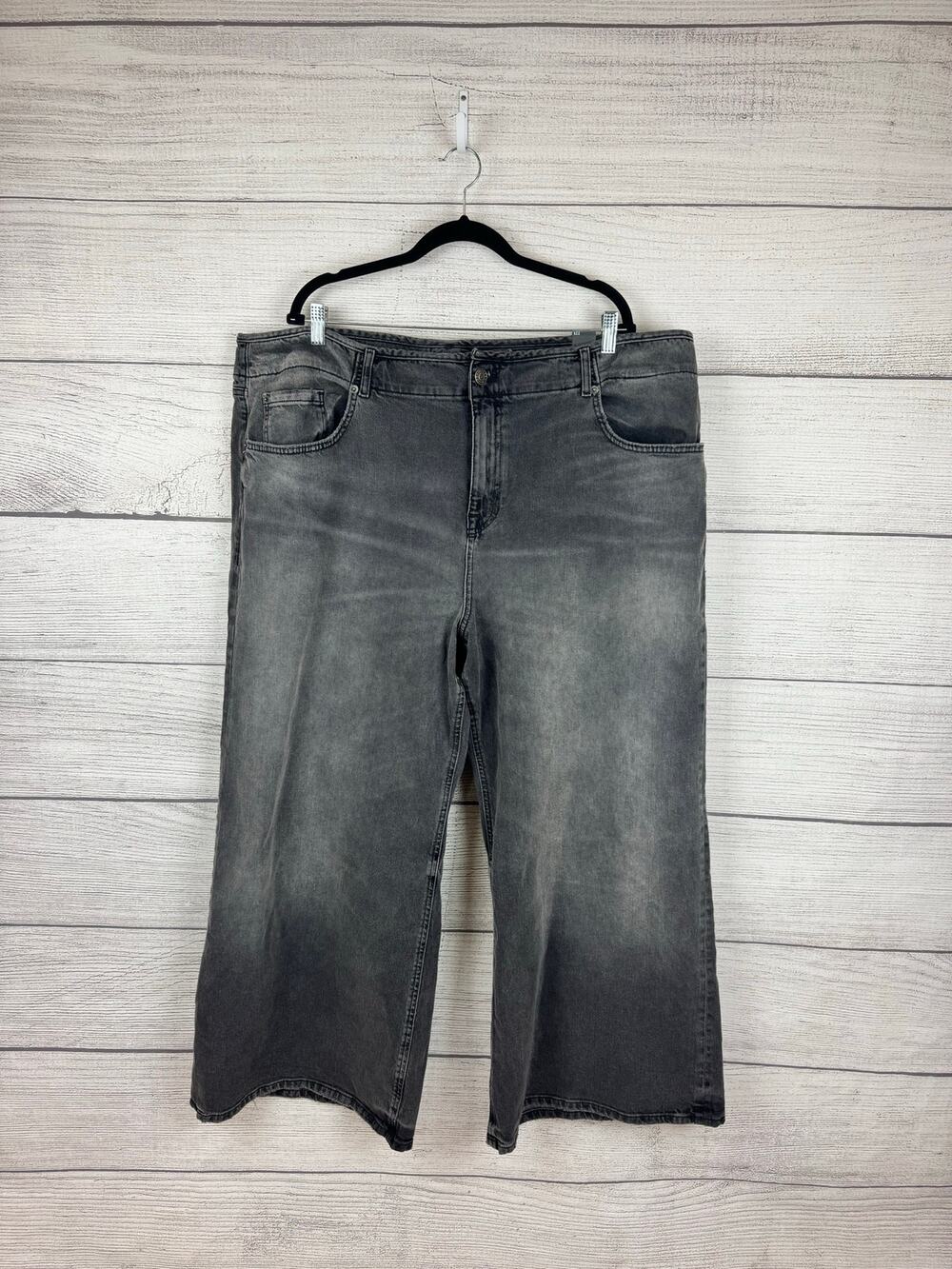 Torrid Plus Size Gray Black Wash High Rise Baggy Wide Leg Jeans Size 22 Short